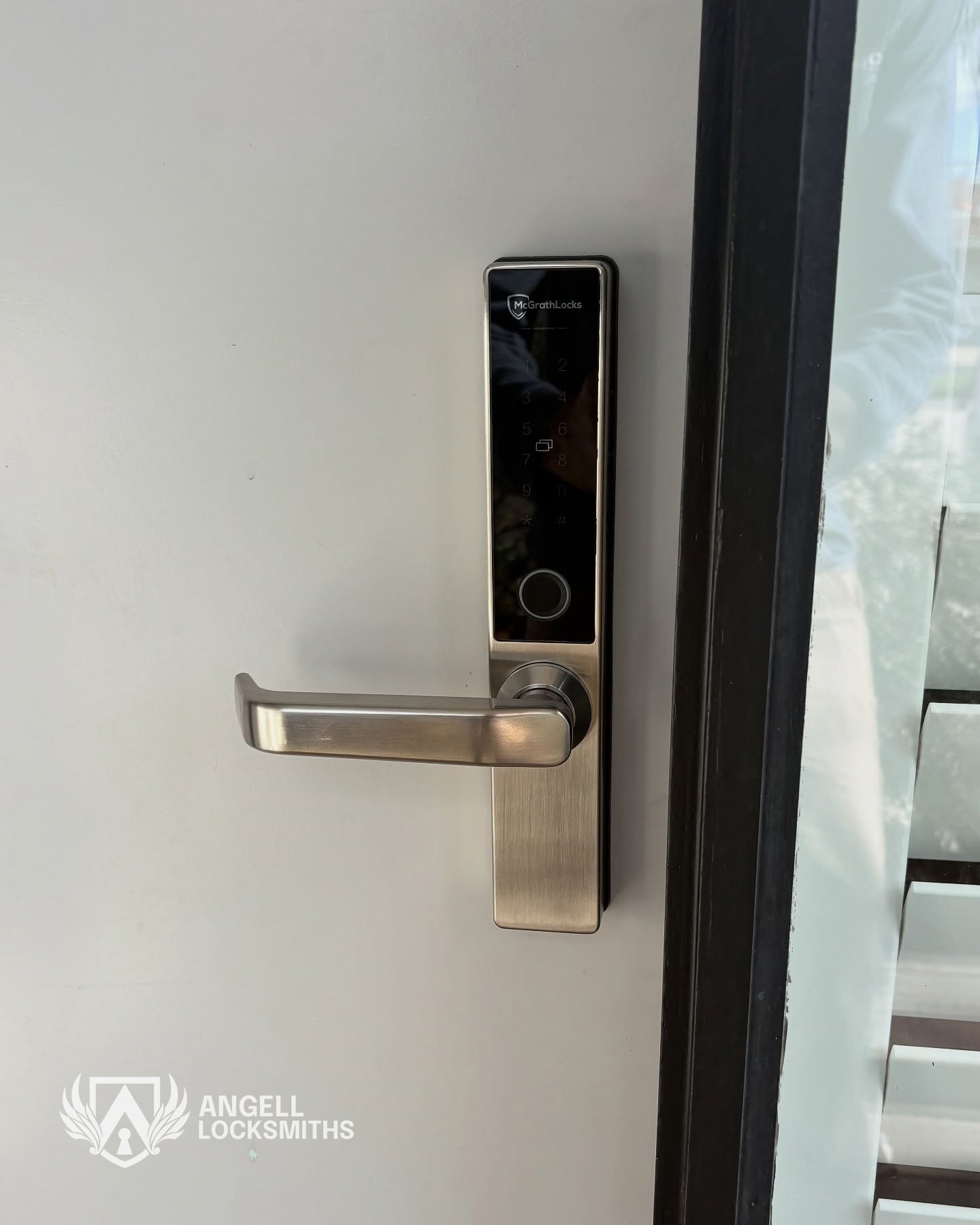 angellocksmith-new-door-locks (1)